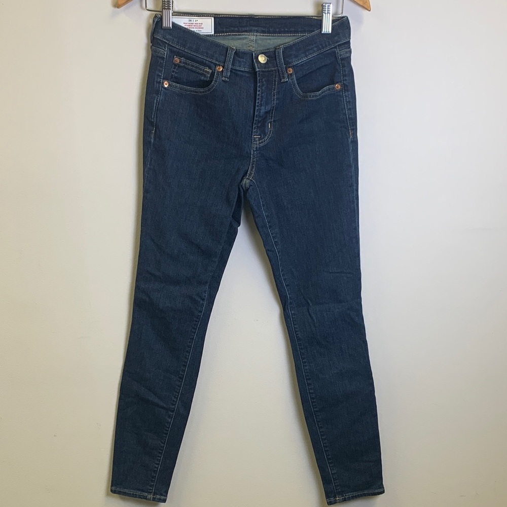 GAP Women's Dark Blue Skinny Jeans